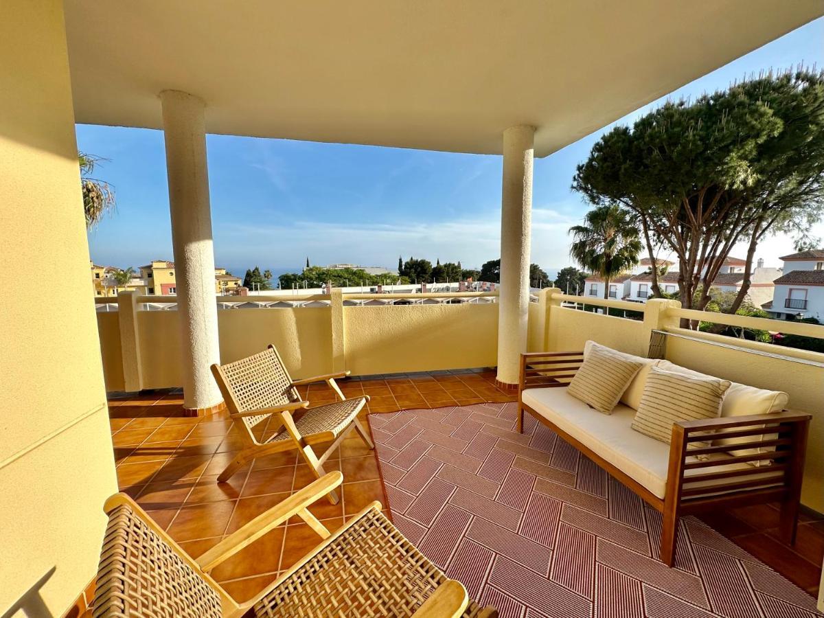 Seaview And Big Terrace Cabopino Apartment Marbella Luaran gambar