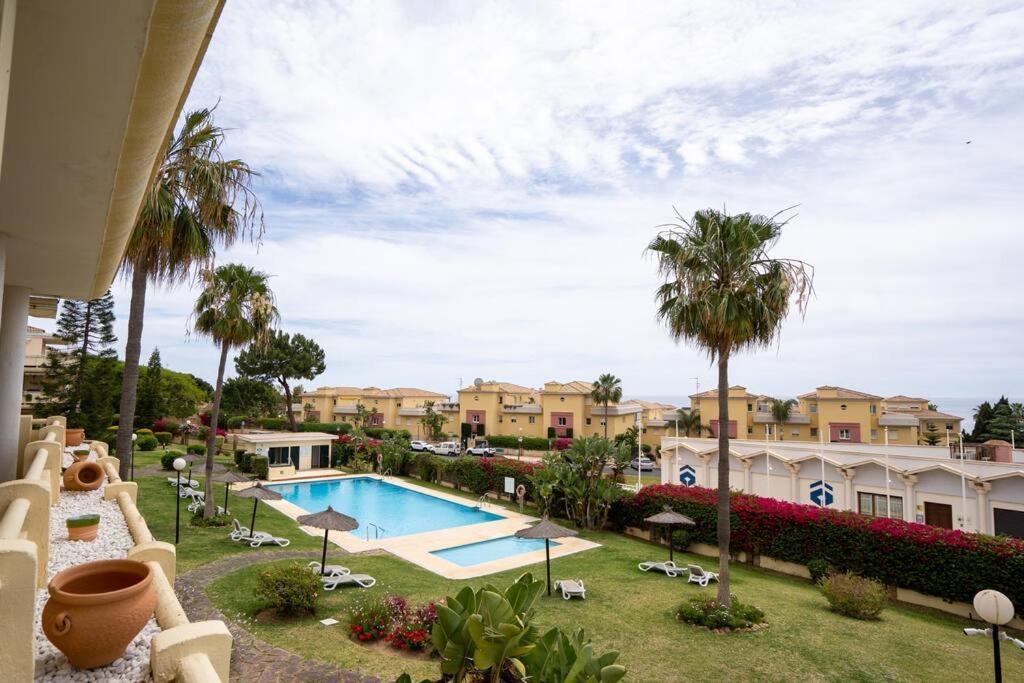 Seaview And Big Terrace Cabopino Apartment Marbella Luaran gambar