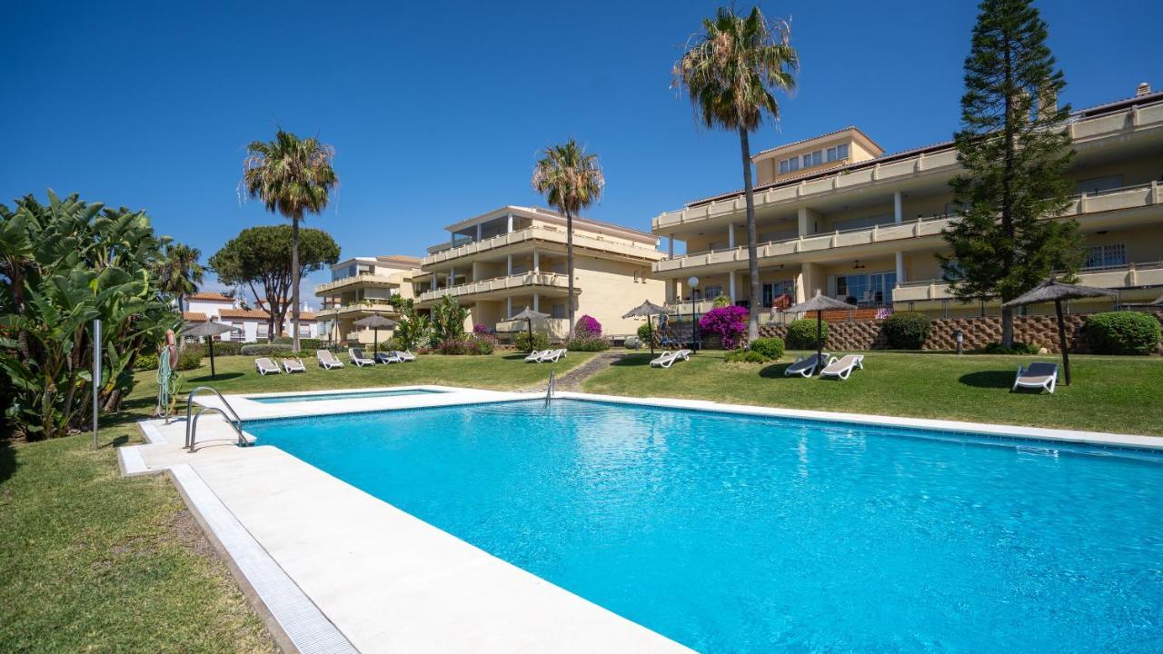 Seaview And Big Terrace Cabopino Apartment Marbella Luaran gambar